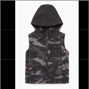 Moncler Boys Vest size 10